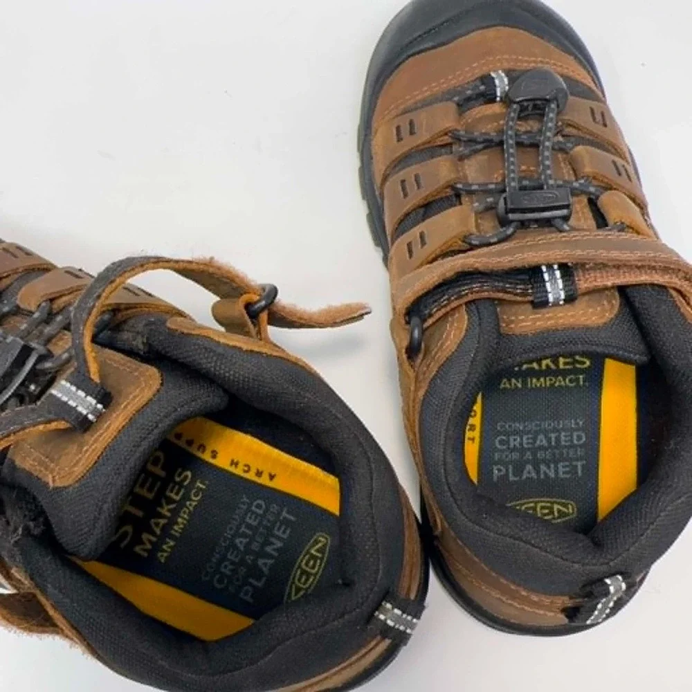 KEEN Newport Neo H2 Youth Size 13 Brown Closed Toe Water Sandals Hiking Shoes